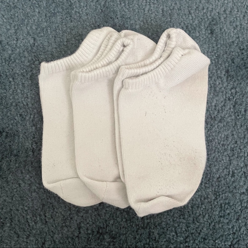 Emery Rose Solid Ankle Socks